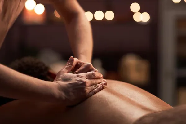 ماساژ برای ورزشکاران و افراد فعال
